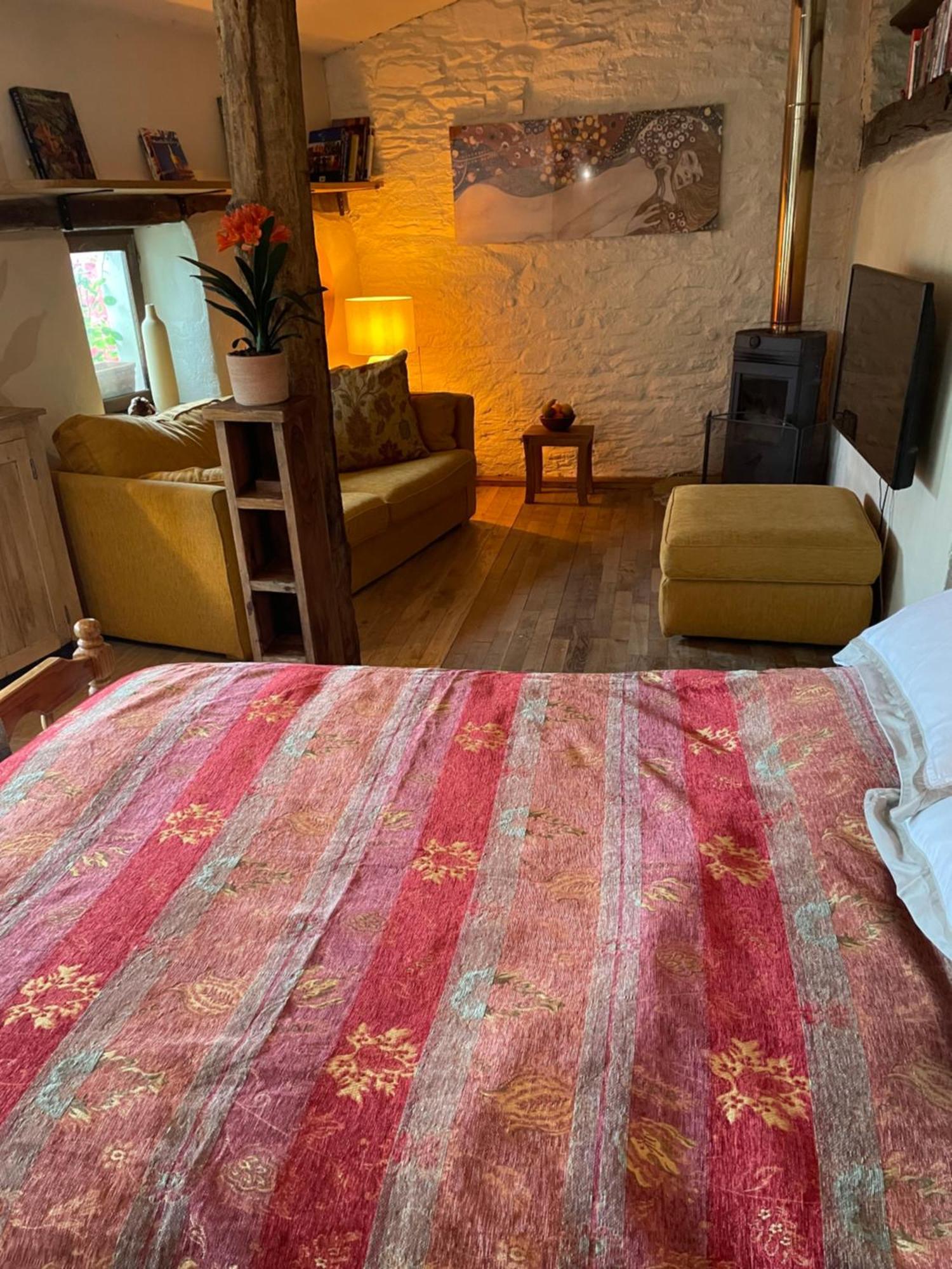 Delightful French Rustic Studio Jumilhac-le-Grand Luaran gambar