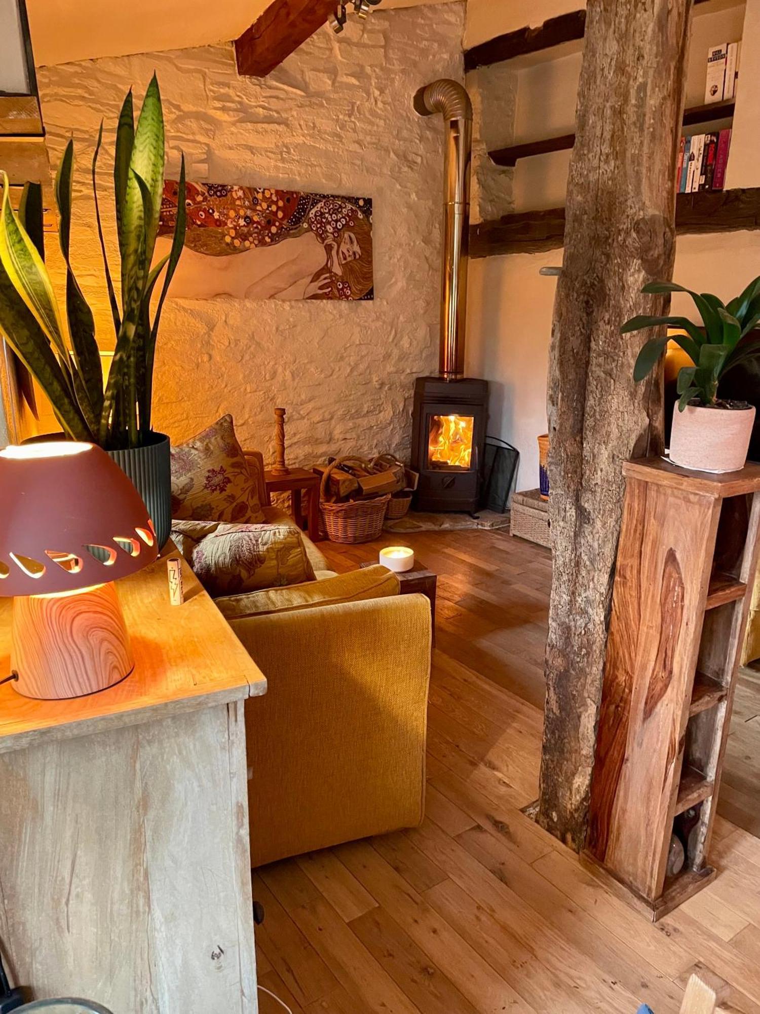 Delightful French Rustic Studio Jumilhac-le-Grand Luaran gambar